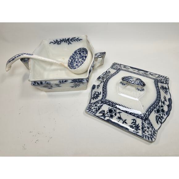 1880’s Transferware Ridgways Litchfield Porcelain Covered Soup Tureen w/Ladle - Picture 5 of 12